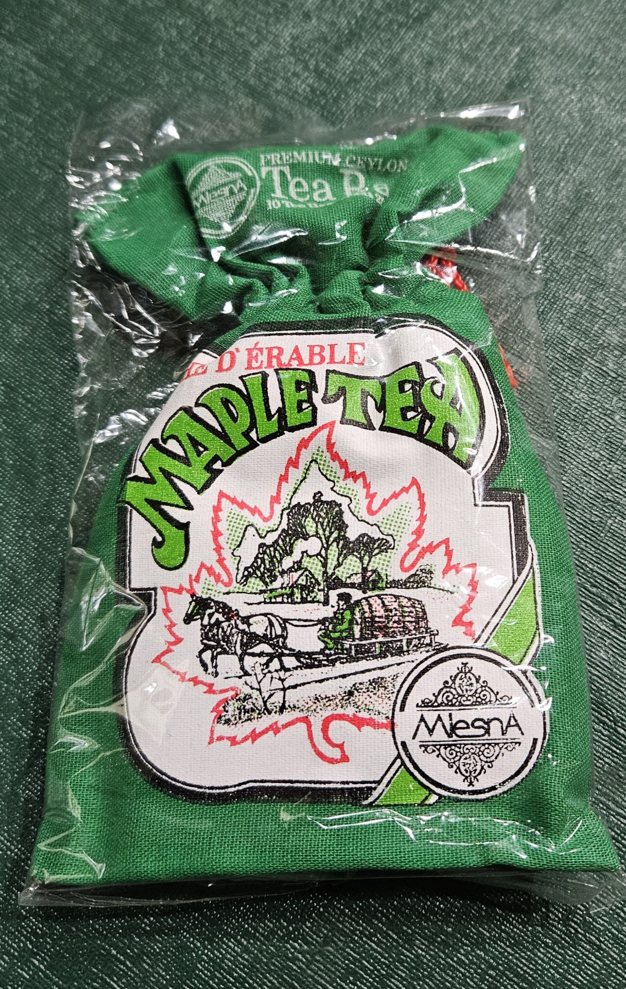 Maple Tea 10 count cloth bag